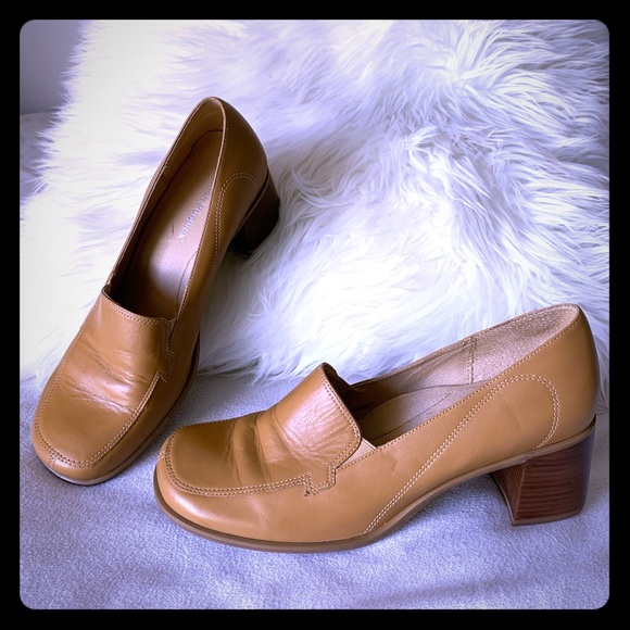 HOLD Hush Puppies Chunky Square Heeled Tan Loafers